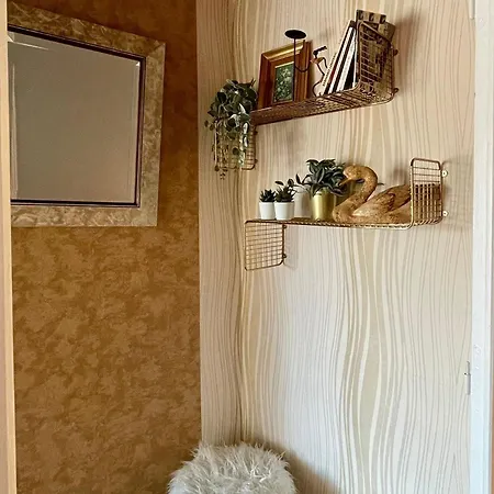 Nyaraló Chaleureux Avec Cheminee Pres Du Puy-en-velay, Ideal Pour Familles Et Sejours Professionnels - Fr-1-582-349