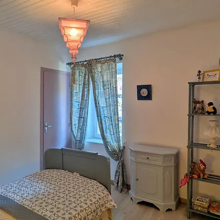 Chaleureux Avec Cheminee Pres Du Puy-en-velay, Ideal Pour Familles Et Sejours Professionnels - Fr-1-582-349 Country house