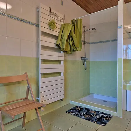 Chaleureux Avec Cheminee Pres Du Puy-en-velay, Ideal Pour Familles Et Sejours Professionnels - Fr-1-582-349 Country house *